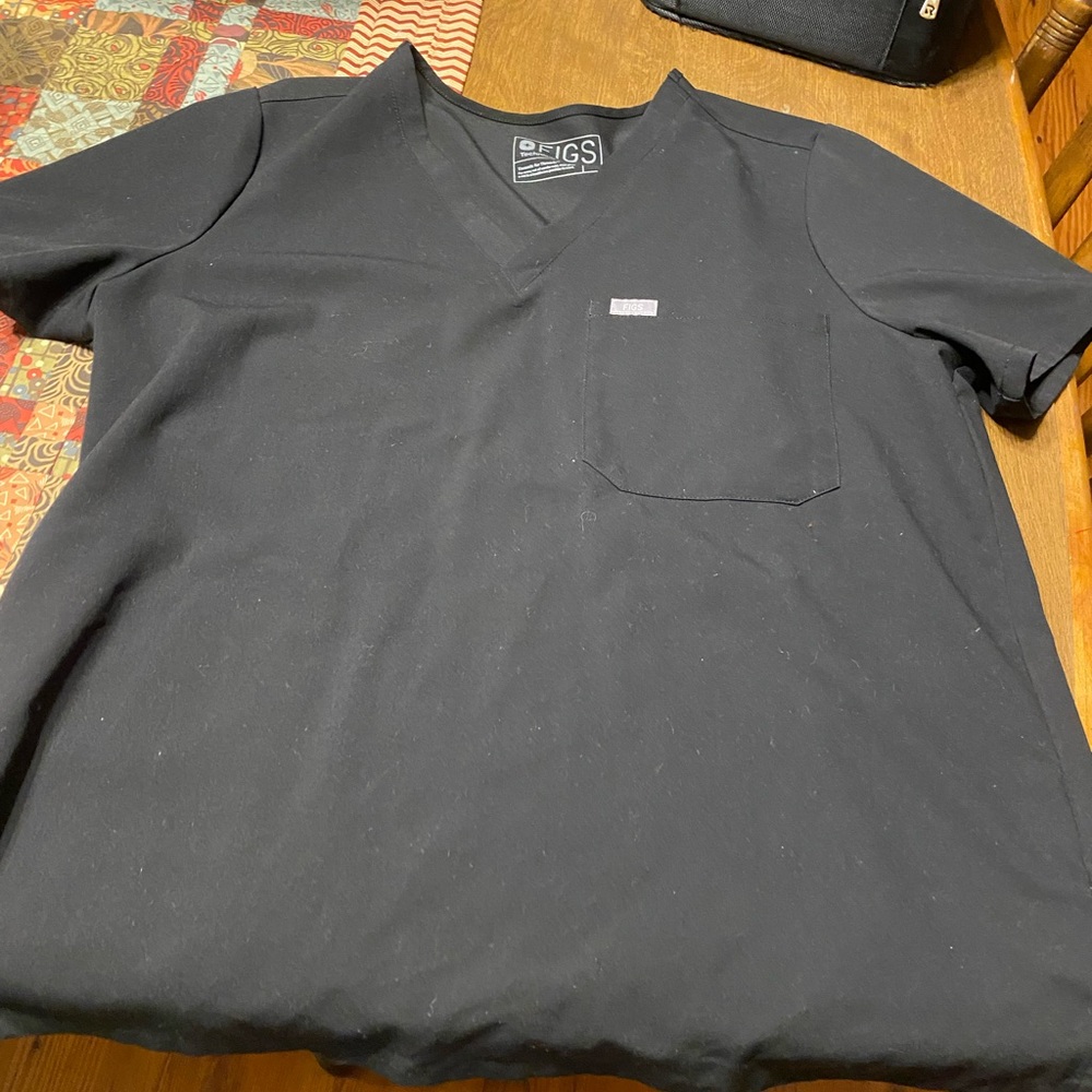 Fig scrub top